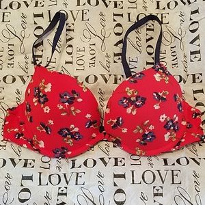 Gilly Hicks push up bra